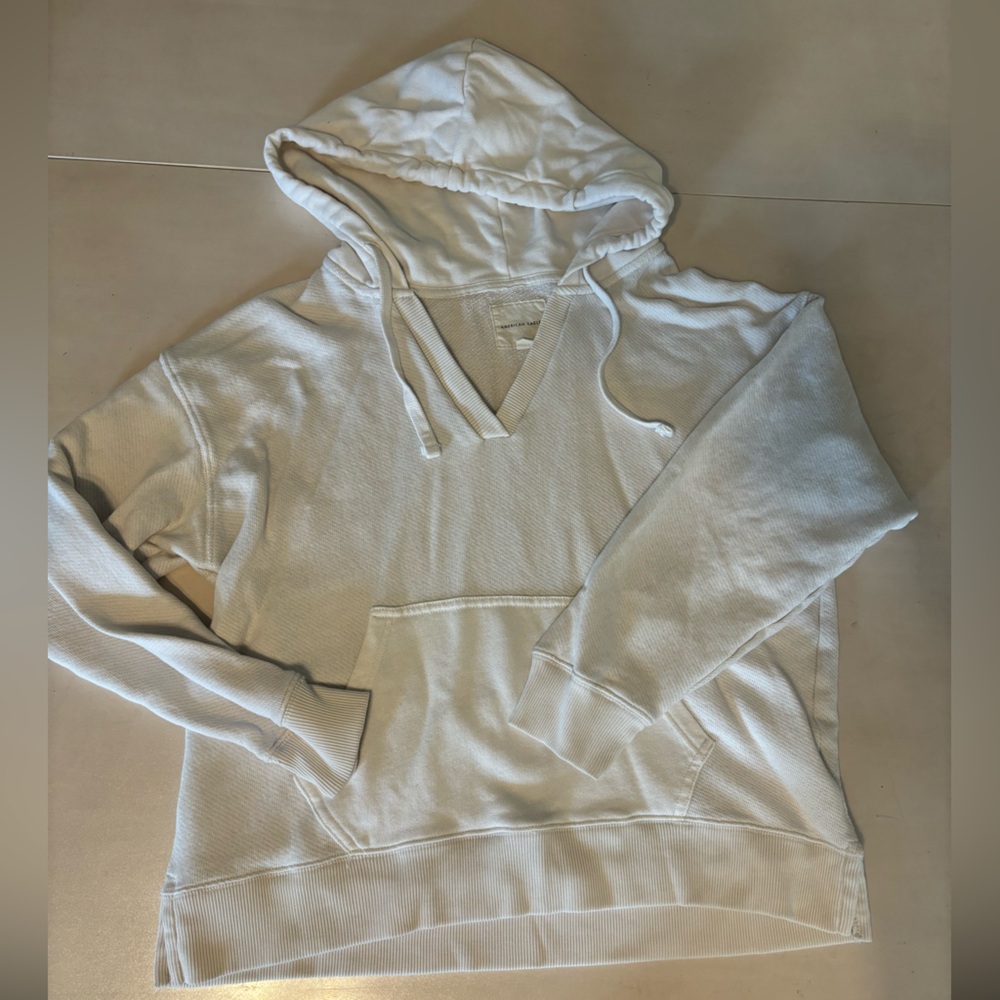 American Eagle white hoodie